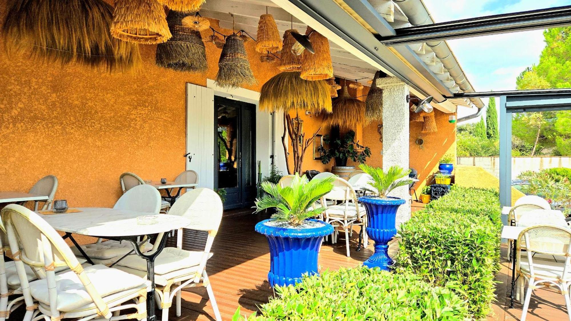 Hotel Le Saint-Genies Uzès المظهر الخارجي الصورة