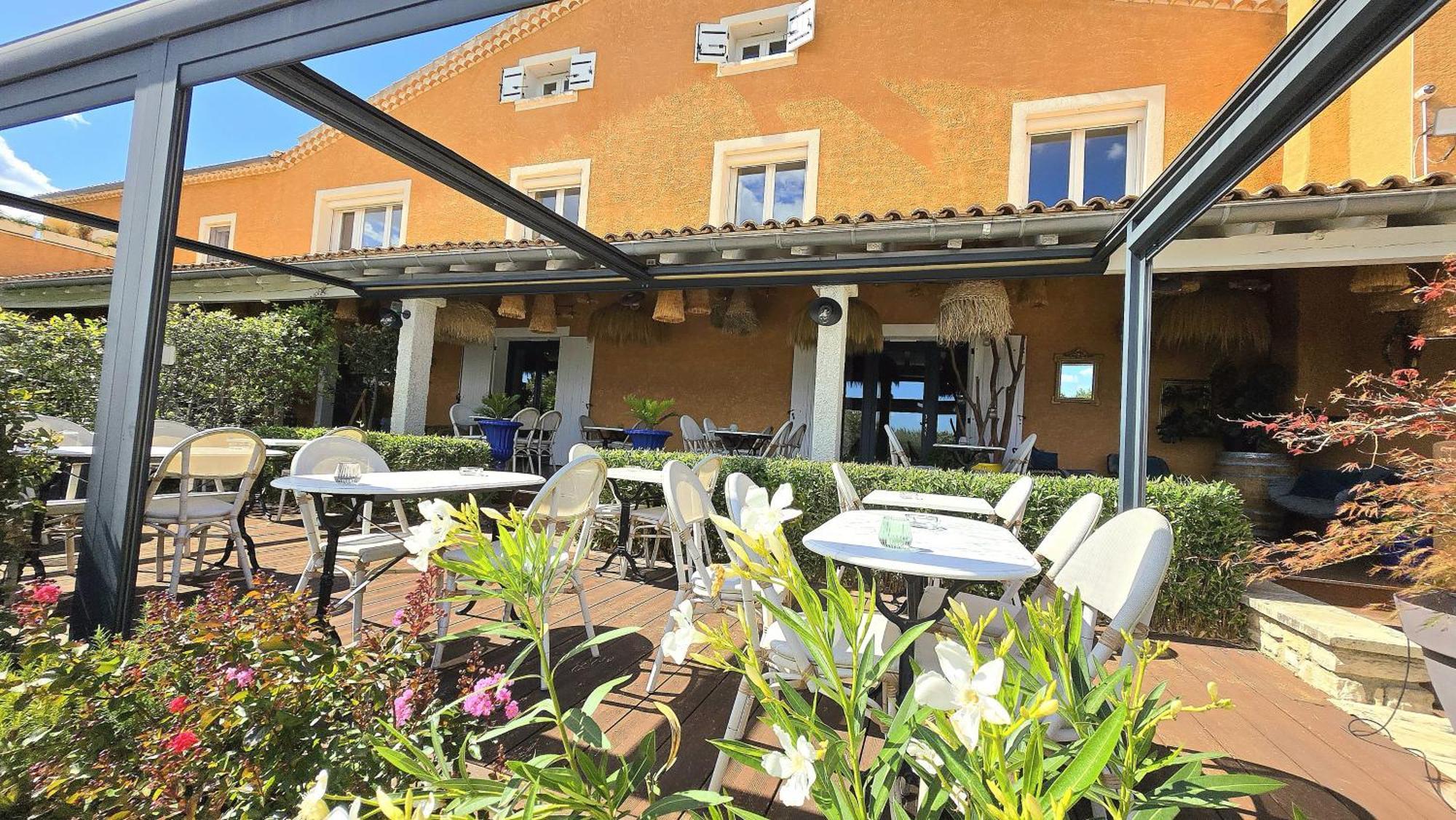Hotel Le Saint-Genies Uzès المظهر الخارجي الصورة