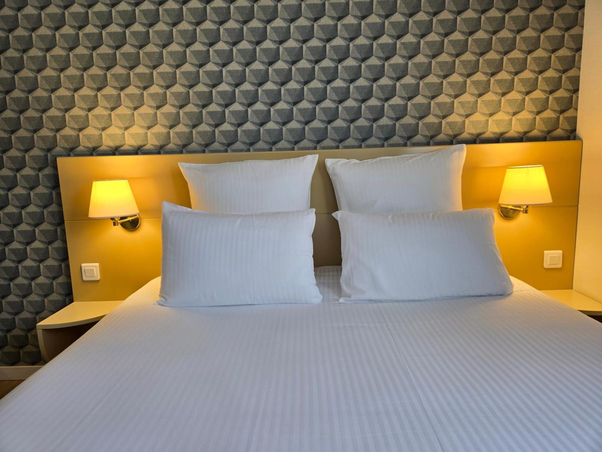 Hotel Le Saint-Genies Uzès المظهر الخارجي الصورة