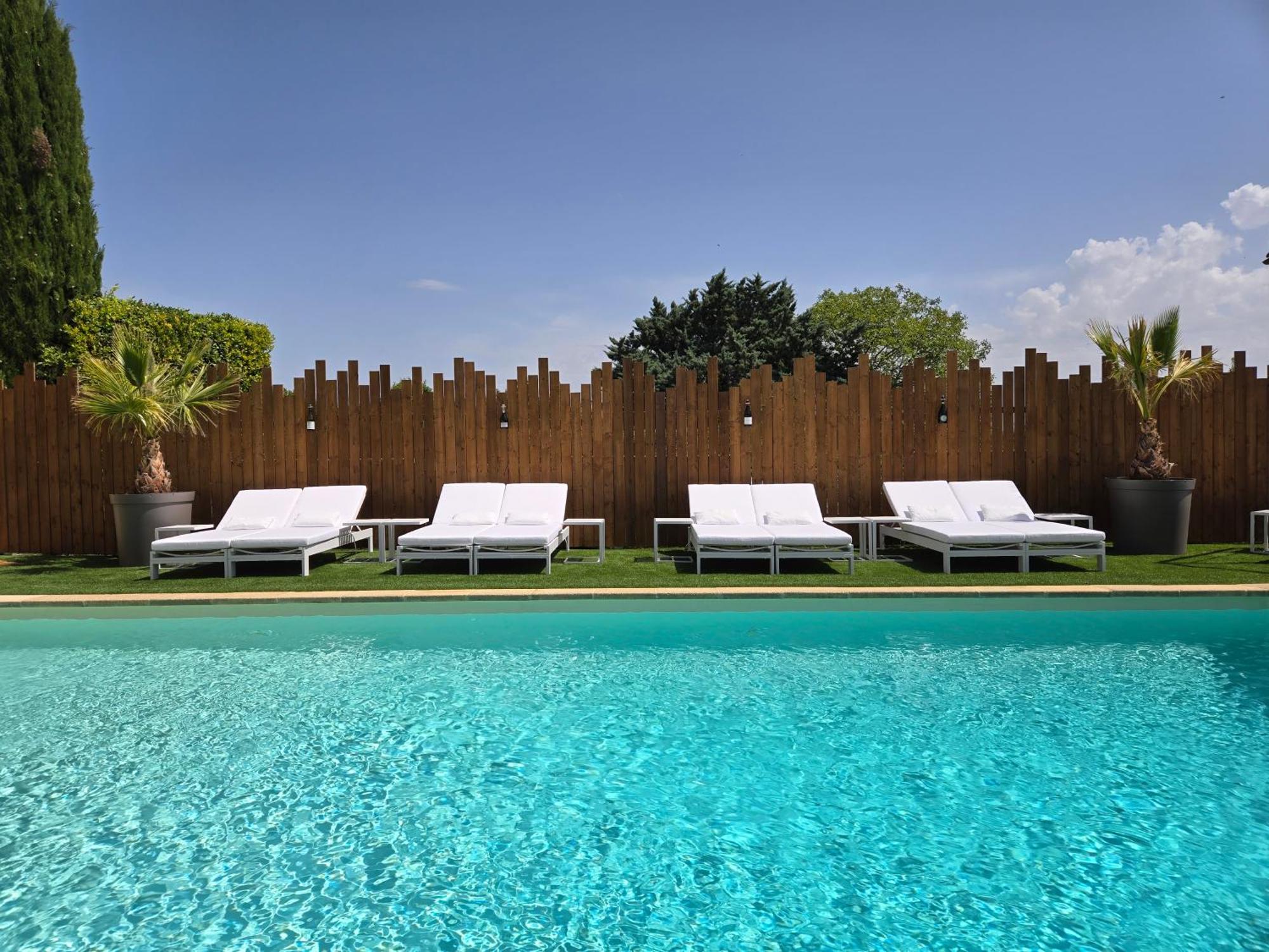Hotel Le Saint-Genies Uzès المظهر الخارجي الصورة