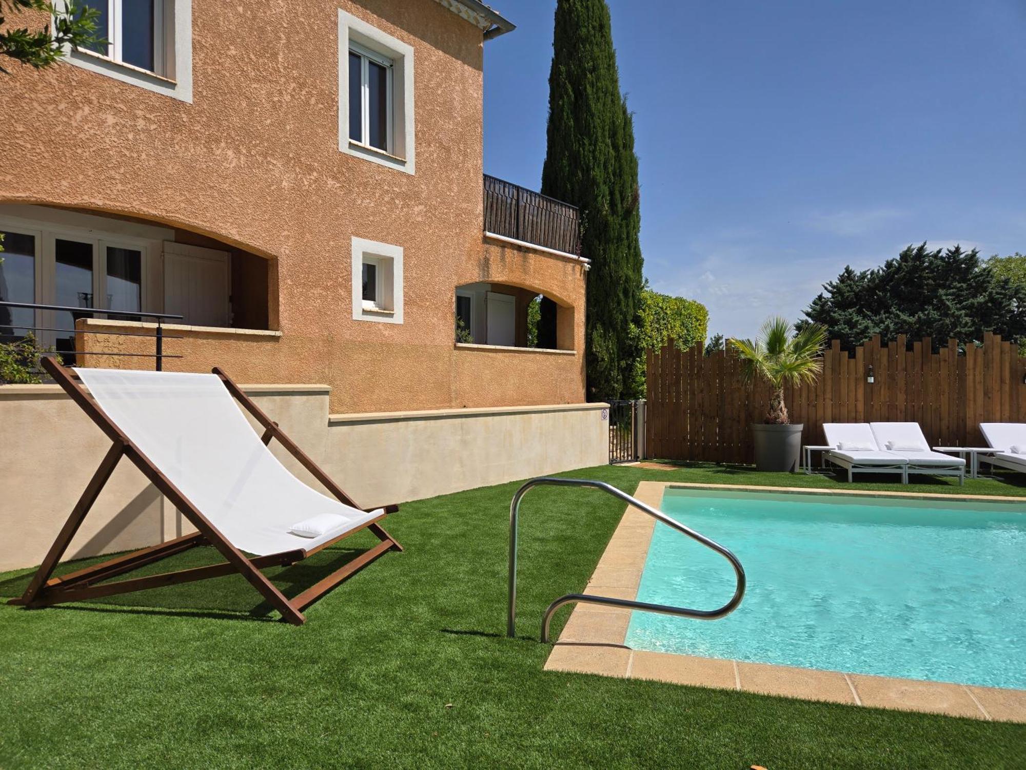Hotel Le Saint-Genies Uzès المظهر الخارجي الصورة